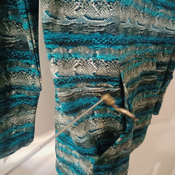 Lularoe Hi-Lo Hoodie Small - Picture 4 of 13